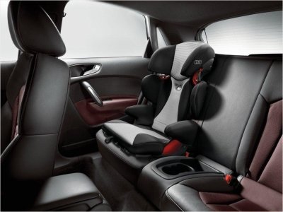 Автомобильное детское кресло Audi Youngster Plus Child Seat, Titanium Grey/Black, Advanced 2018, артикул 4L0019905F
