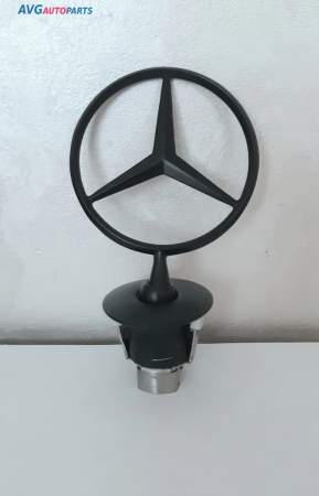 Эмблема Mercedes-Benz на капот без надписи (черный) AVG 322511